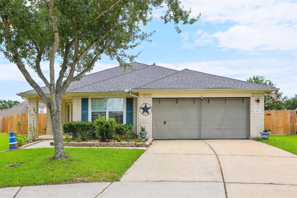 League City, TX 77573,3211 Waterglen CT