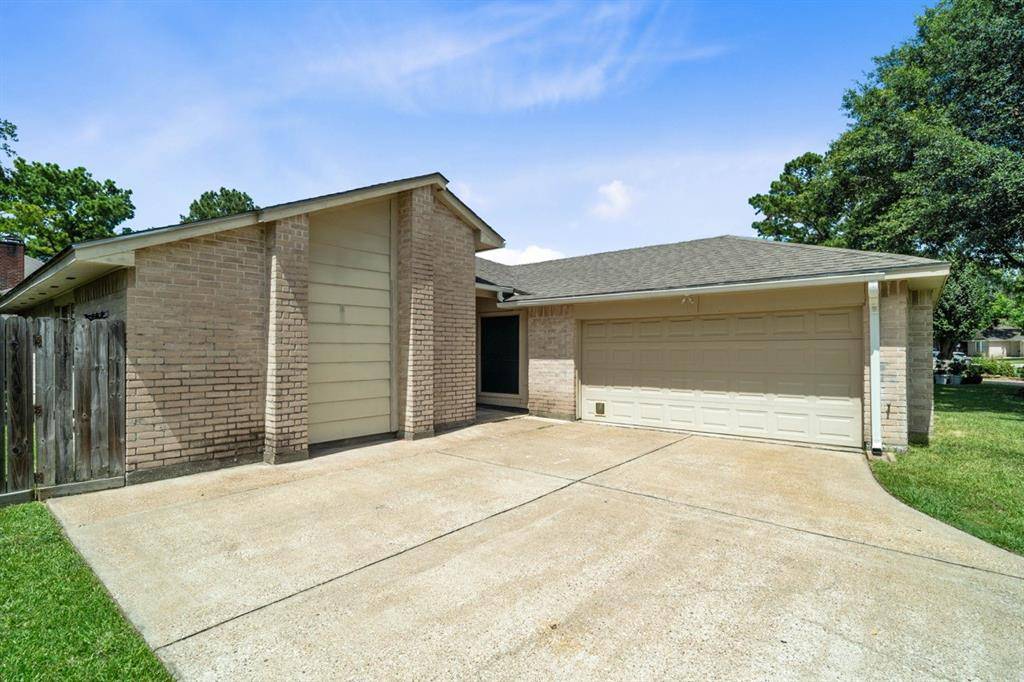 Humble, TX 77346,5939 Woodmancote DR