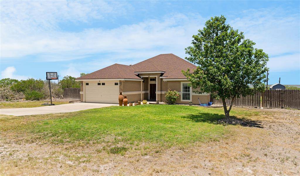 Three Rivers, TX 78071,122 Lakeview TRCE