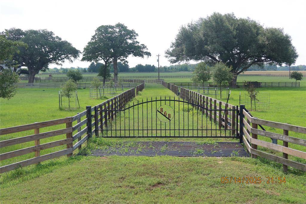 Schulenburg, TX 78956,66 County Road 77D