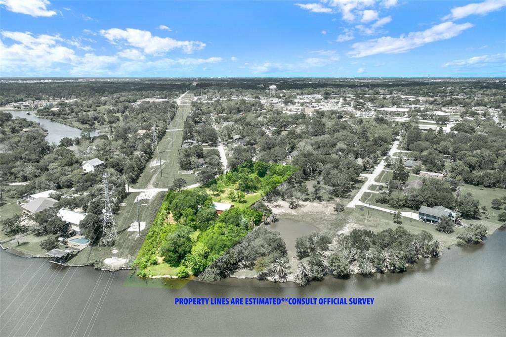 Dickinson, TX 77539,4915 Illinois ST