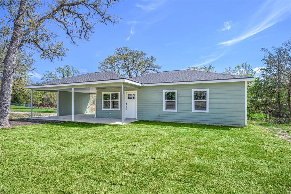 Somerville, TX 77879,303 Apache DR S