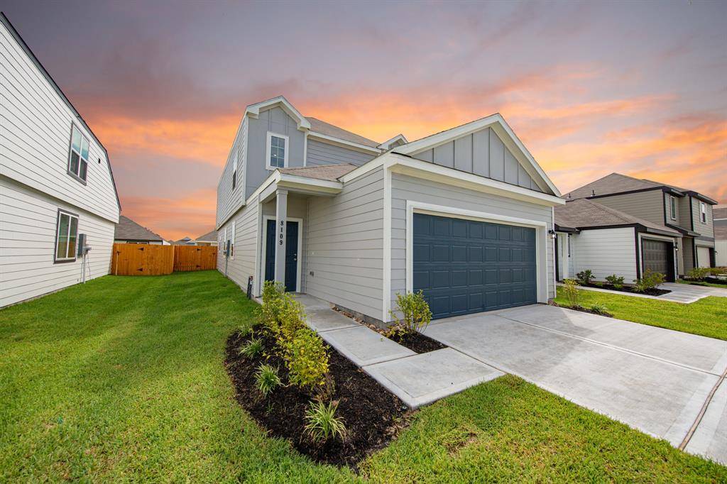 Houston, TX 77016,8109 Burnt Orchid DR