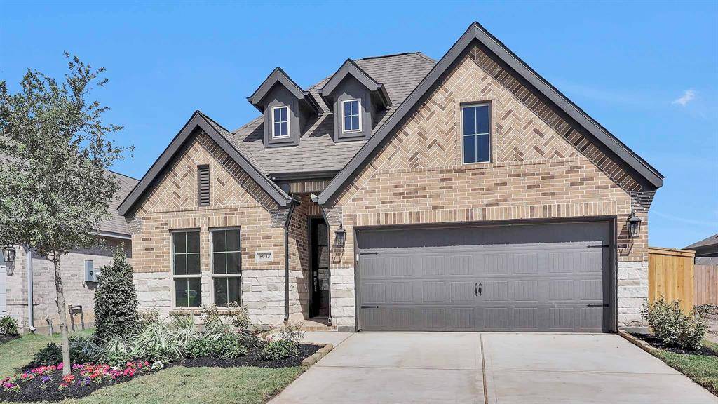 Iowa Colony, TX 77578,5043 Morrison DR