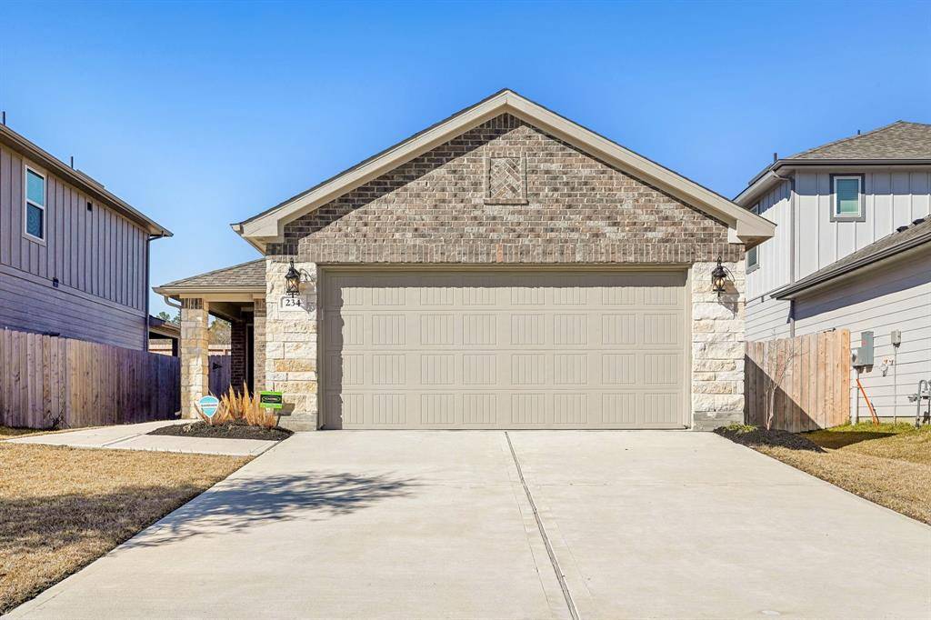 Montgomery, TX 77316,234 Shore Pointe CT