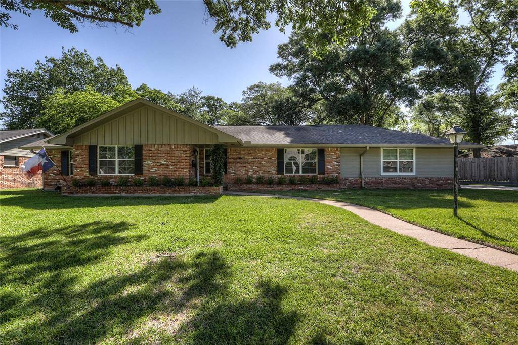 Houston, TX 77043,1418 Shadow Bend DR