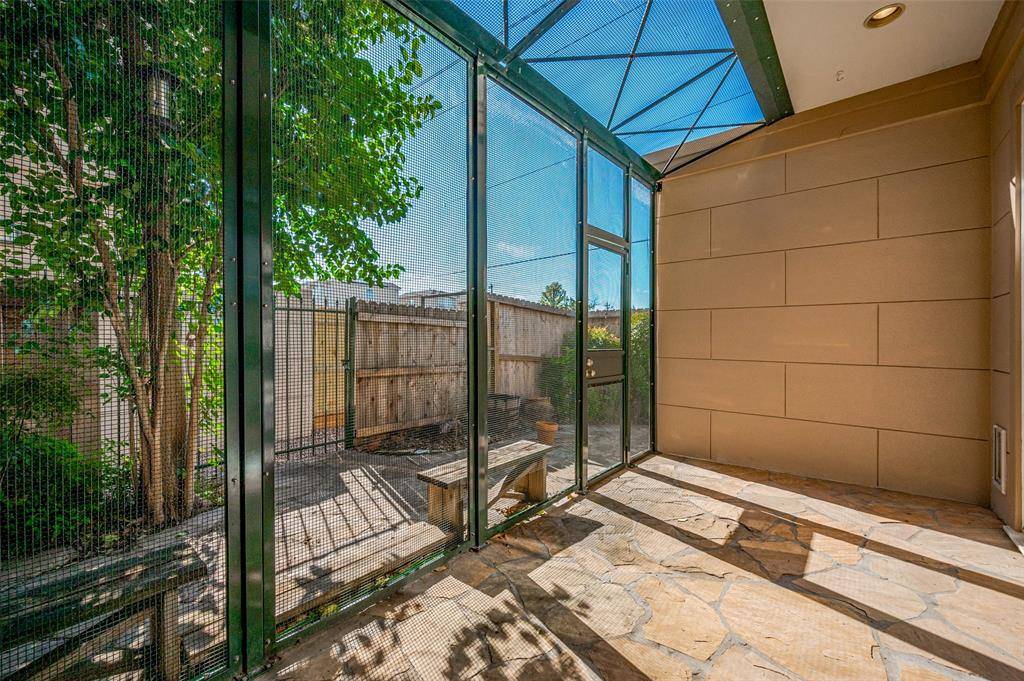 Houston, TX 77007,5031 Nolda ST