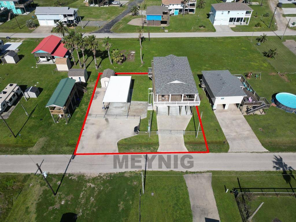 Crystal Beach, TX 77650,942 Meynig DR