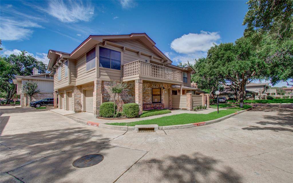 Sugar Land, TX 77479,2711 Grants Lake BLVD #121