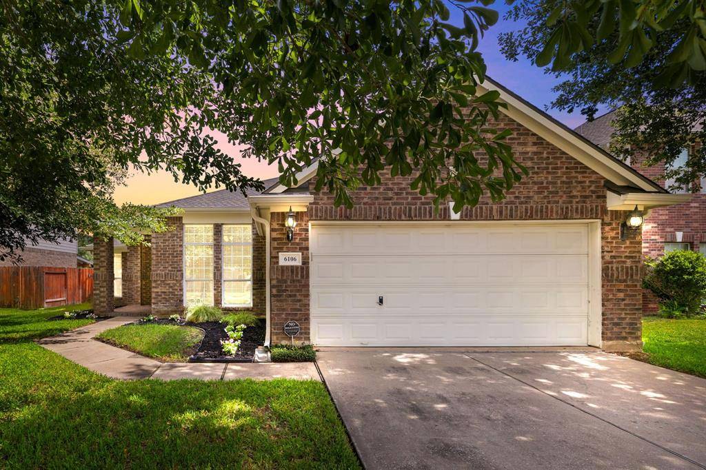 Katy, TX 77493,6106 Pine Lakes DR