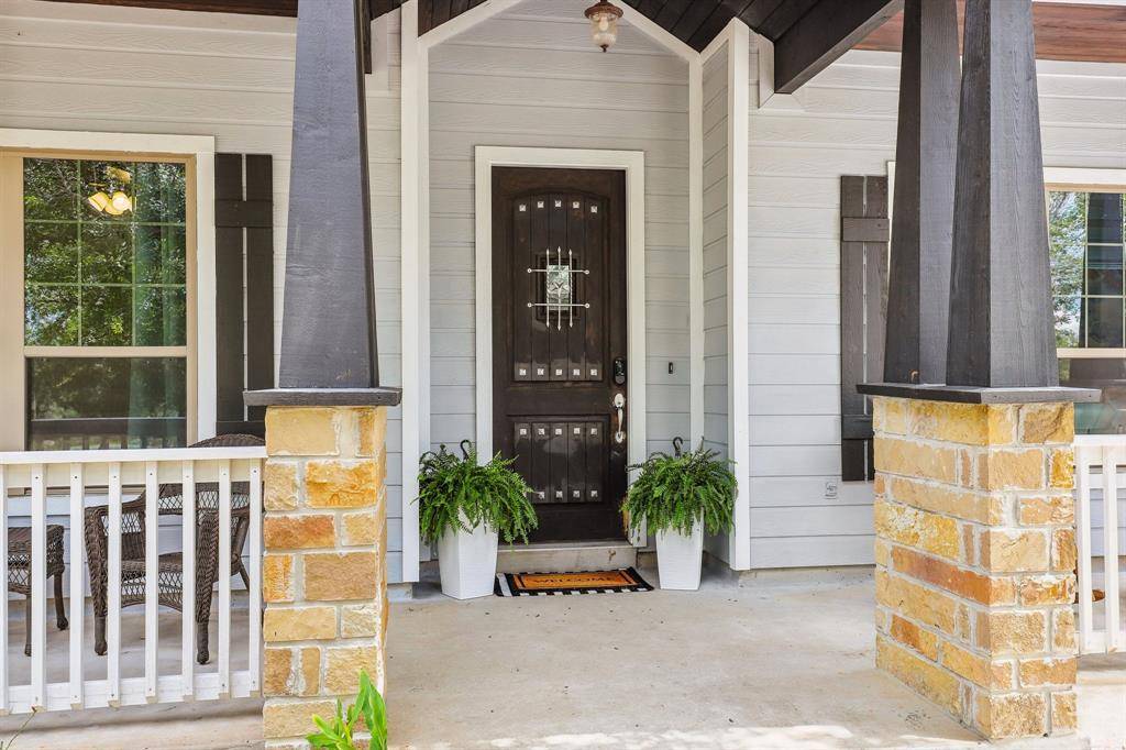 Natalia, TX 78059,114 County Road 6863