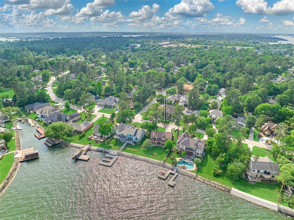Montgomery, TX 77356,11831 Thoreau DR