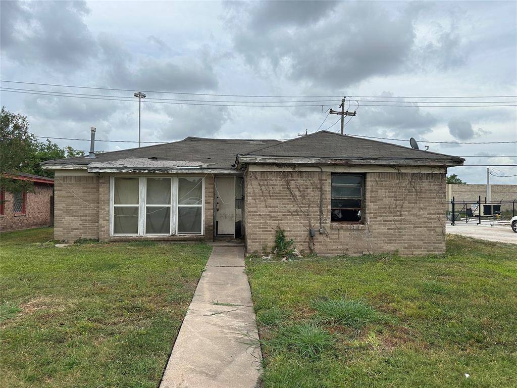 Galena Park, TX 77547,702 Sage DR