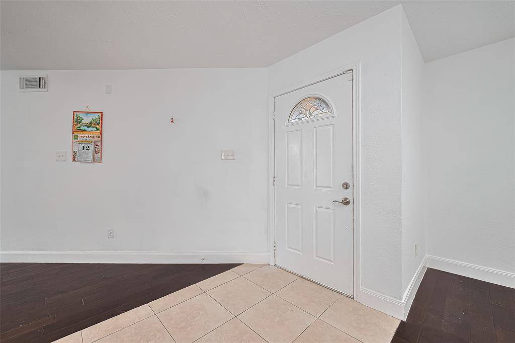 Stafford, TX 77477,12230 Southmeadow DR