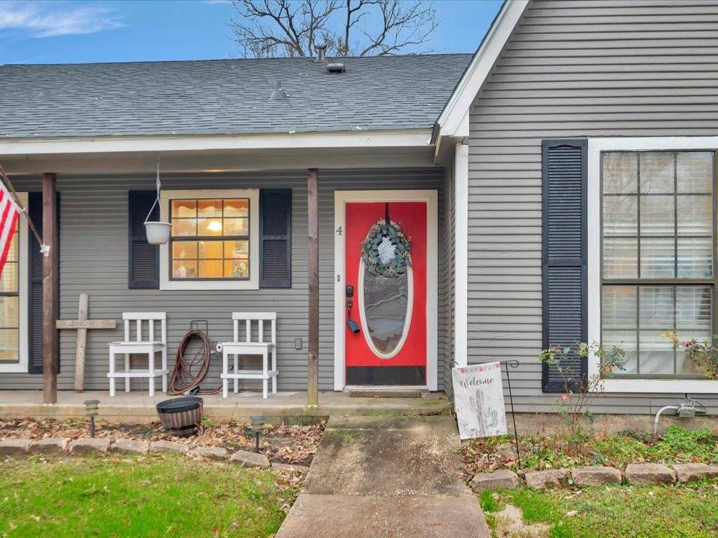 Lufkin, TX 75901,4 Rain Drop DR