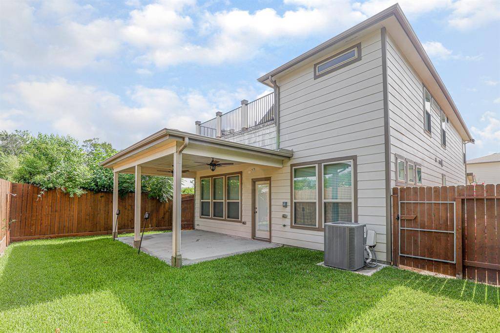 Houston, TX 77080,1921 Barrel Oak DR