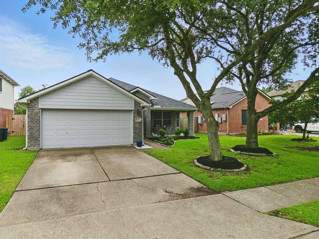 Dickinson, TX 77539,2878 Rocky Creek LN