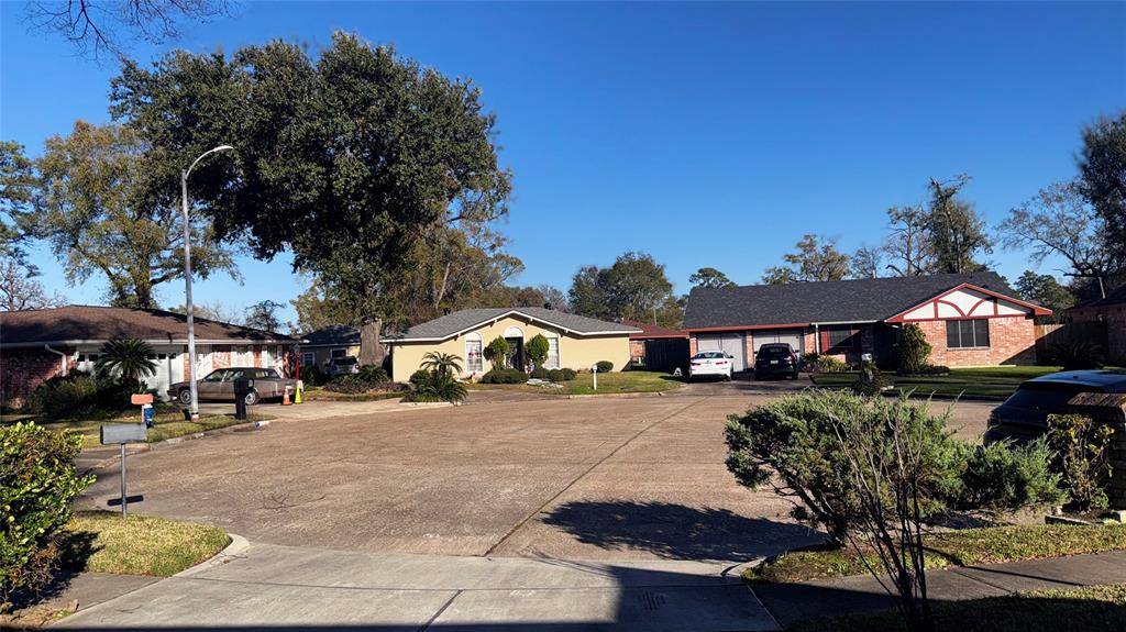 Houston, TX 77078,9627 Glenwood Forest DR