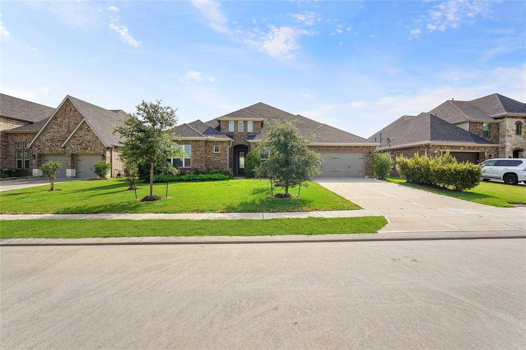 Rosenberg, TX 77469,330 Round Lake DR