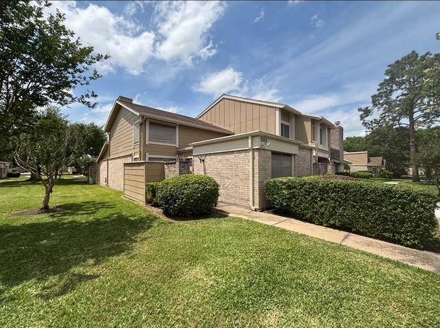 Houston, TX 77077,2332 WOODLAND PARK DR #11