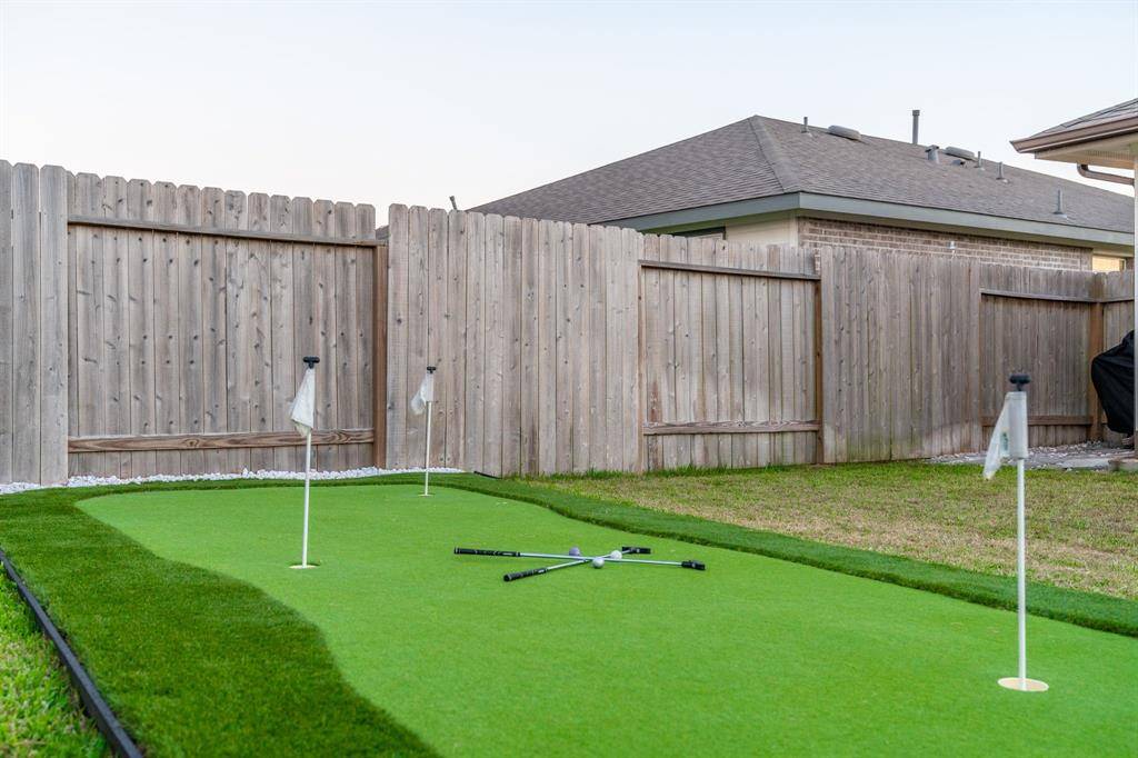 Rosharon, TX 77583,8210 Buck LN