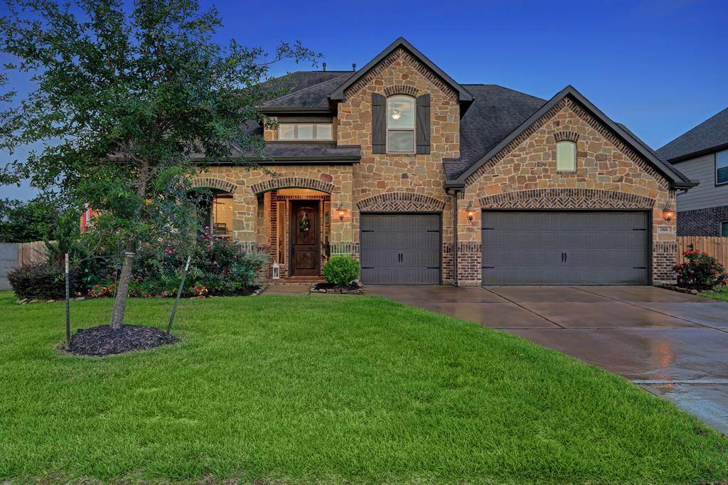 Friendswood, TX 77546,1501 Royal Field LN