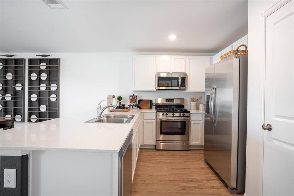 New Caney, TX 77357,17986 Valle Cupa LN