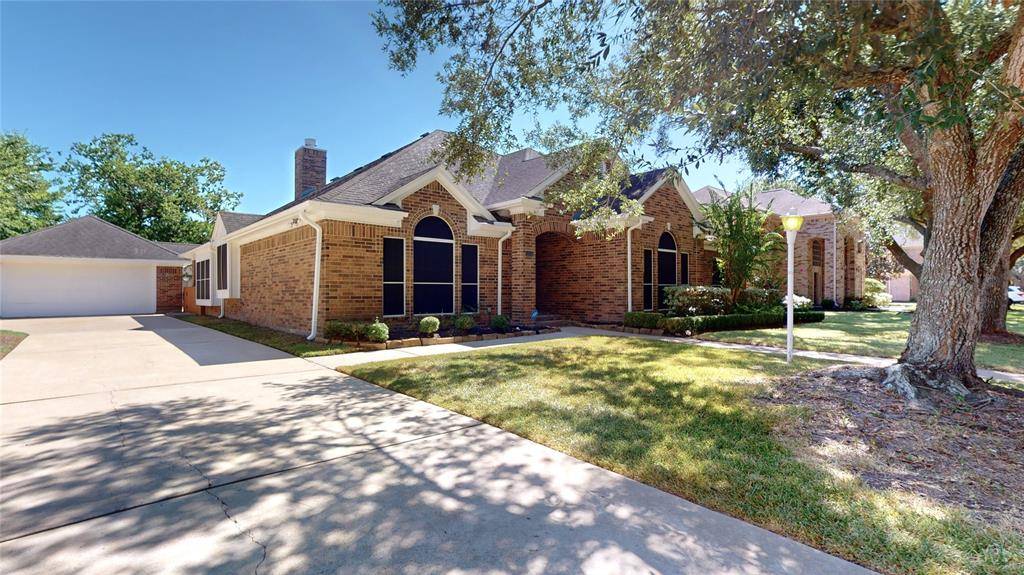 Friendswood, TX 77546,1205 Silverleaf DR