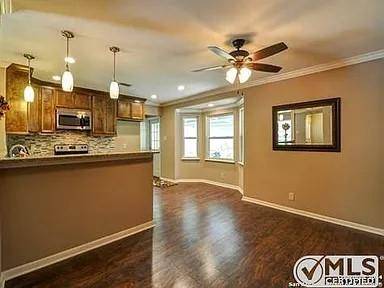 San Antonio, TX 78240,6915 Forest Crest N