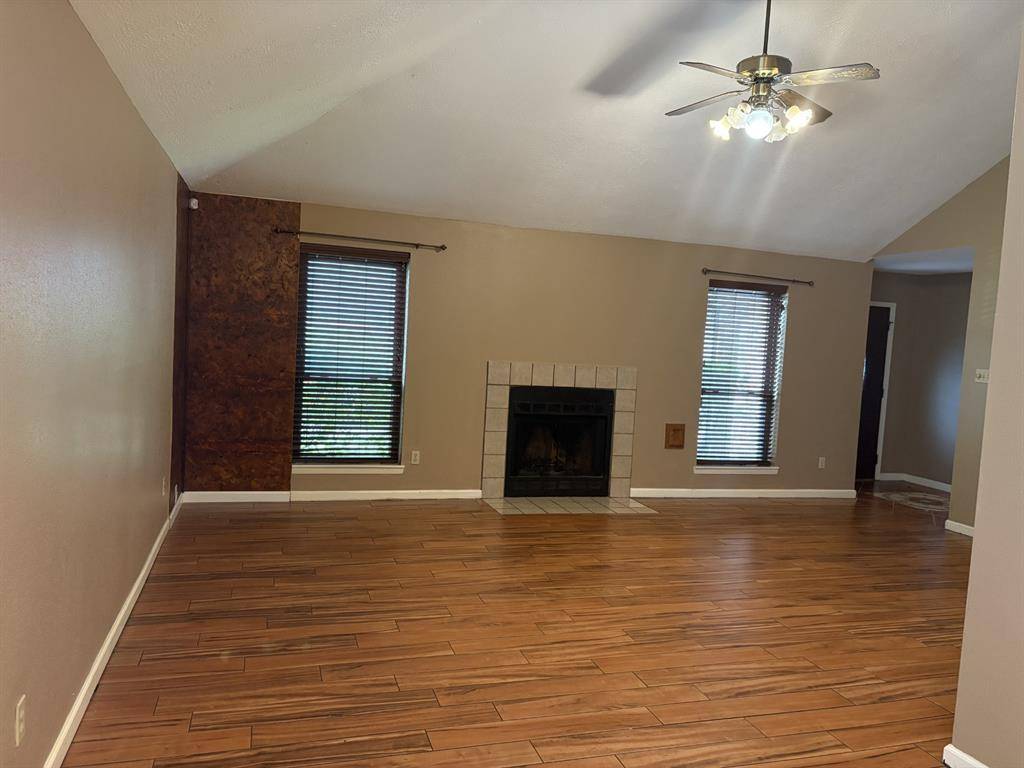 La Porte, TX 77571,10928 Collingswood DR