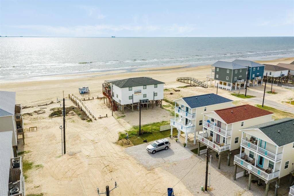 Surfside Beach, TX 77541,111 Howard