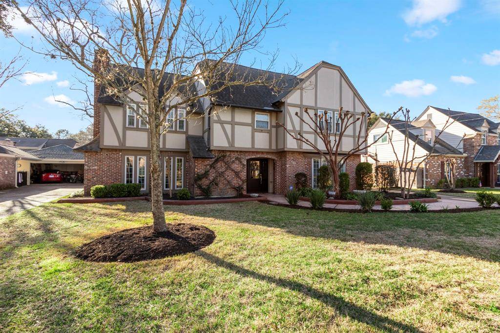 Houston, TX 77079,519 Briar Knoll DR