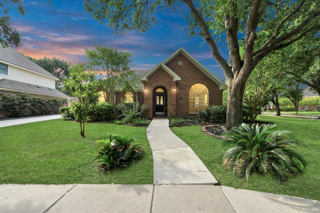 Sugar Land, TX 77478,2019 Teakwood Place