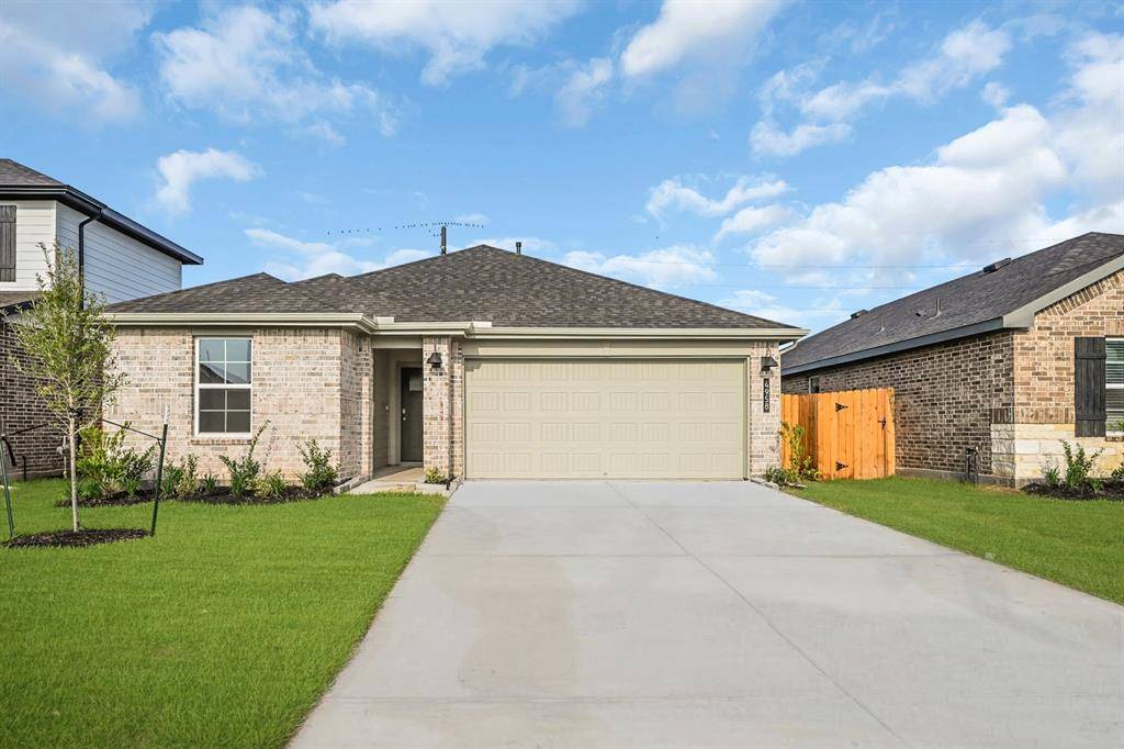 Rosenberg, TX 77469,4020 Pleasant Hollow Ln