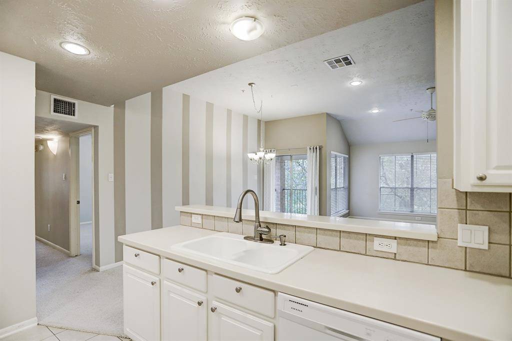 The Woodlands, TX 77382,8051 Bay Branch DR #333
