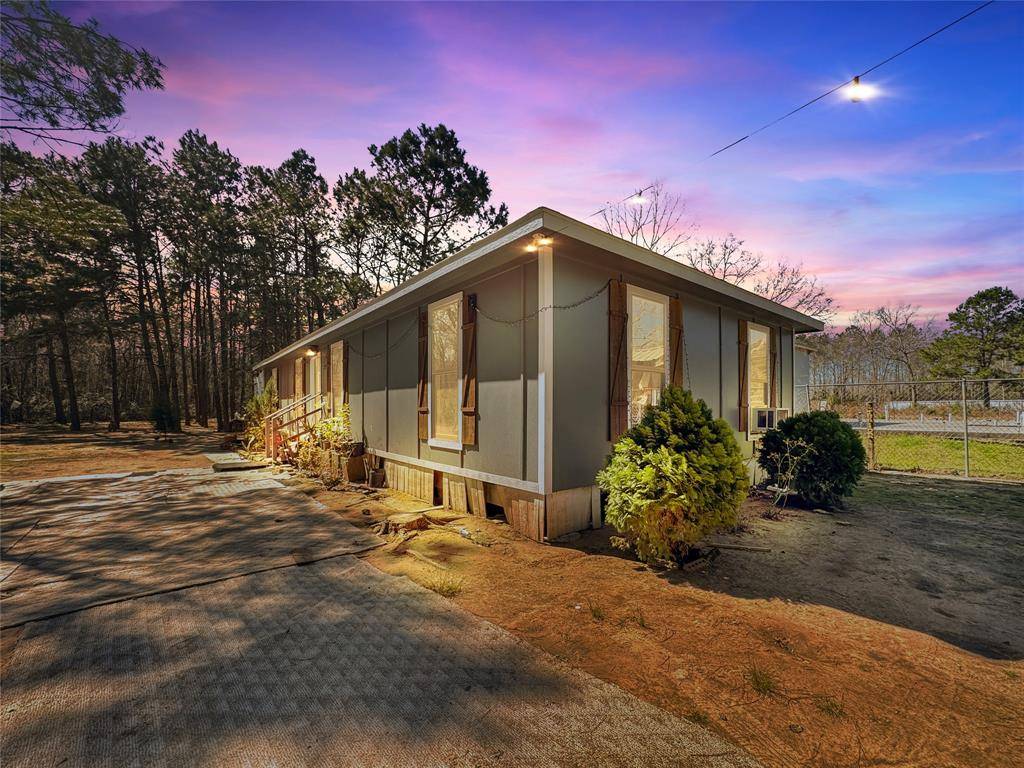 Cleveland, TX 77327,284 County Road 3405