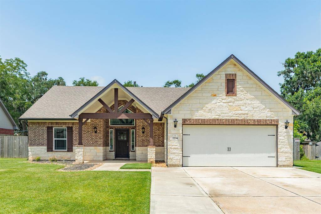 West Columbia, TX 77486,2234 Lake Forrest DR