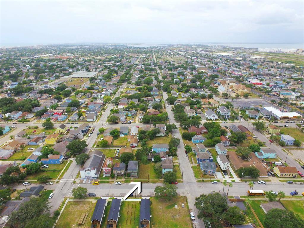 Galveston, TX 77550,1207 32nd ST