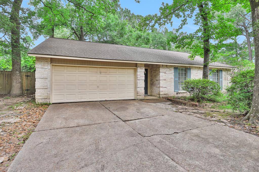 Houston, TX 77339,3227 Golden Leaf DR