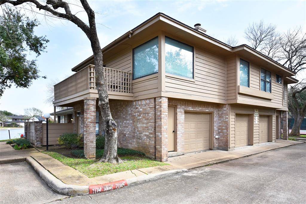 Sugar Land, TX 77479,2711 Grants Lake BLVD #201