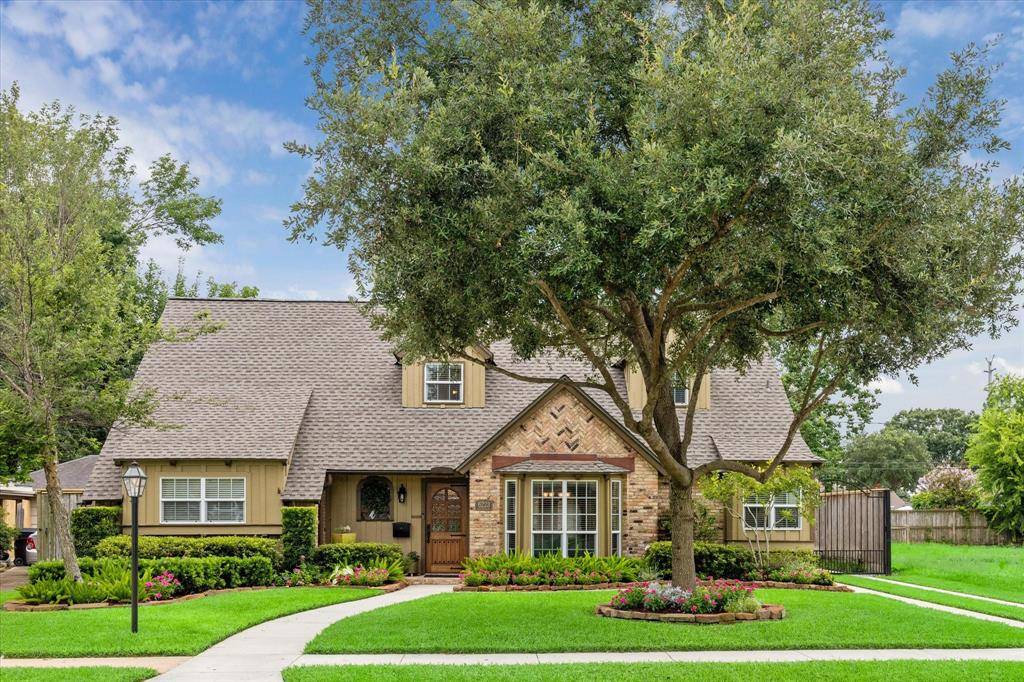 Houston, TX 77008,6223 Lindyann LN