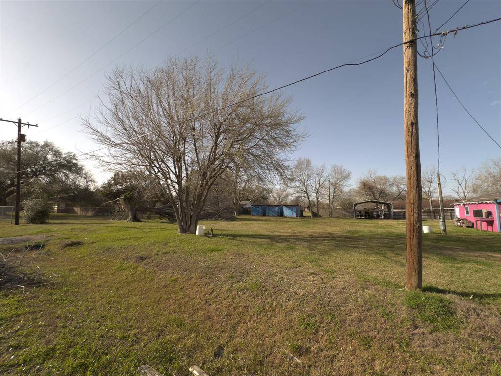 La Marque, TX 77568,2520 Stonewall ST