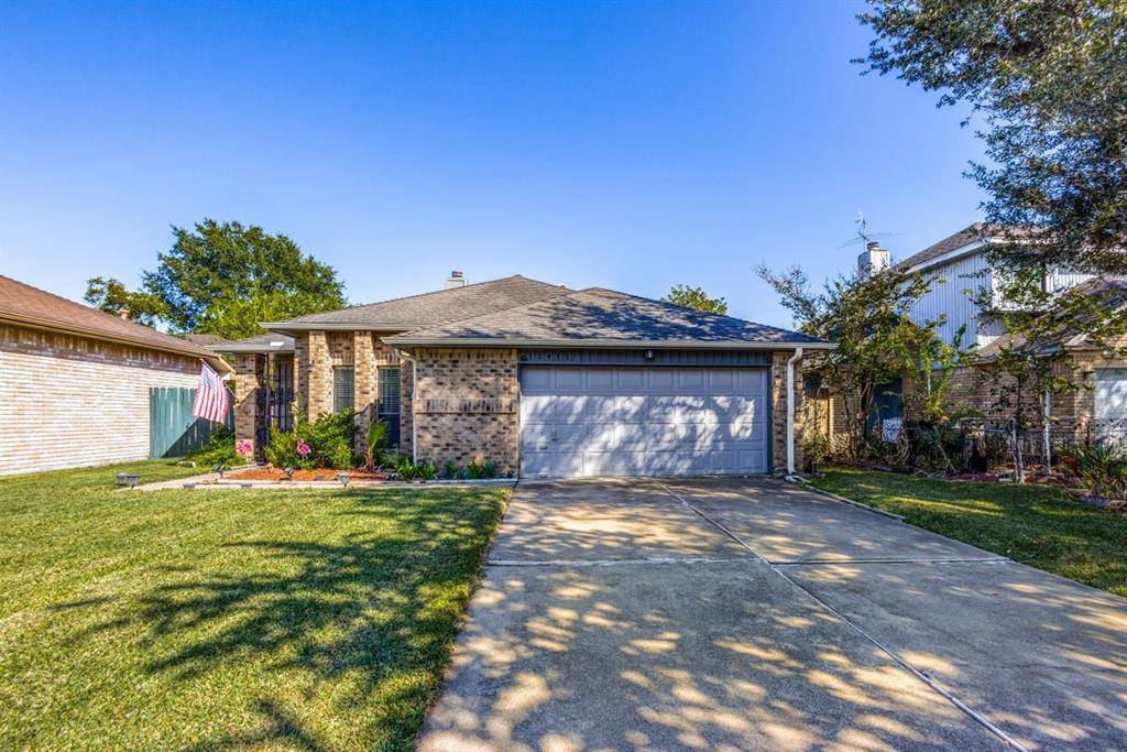 Stafford, TX 77477,12411 Meadow Briar DR