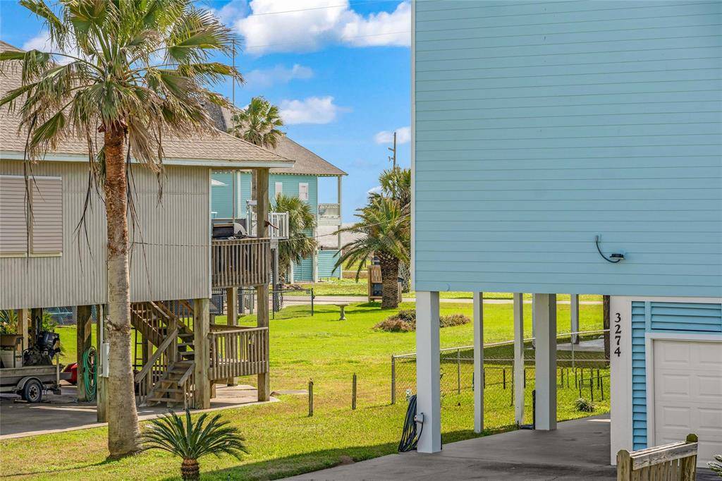 Crystal Beach, TX 77650,3271 Pirates Cove