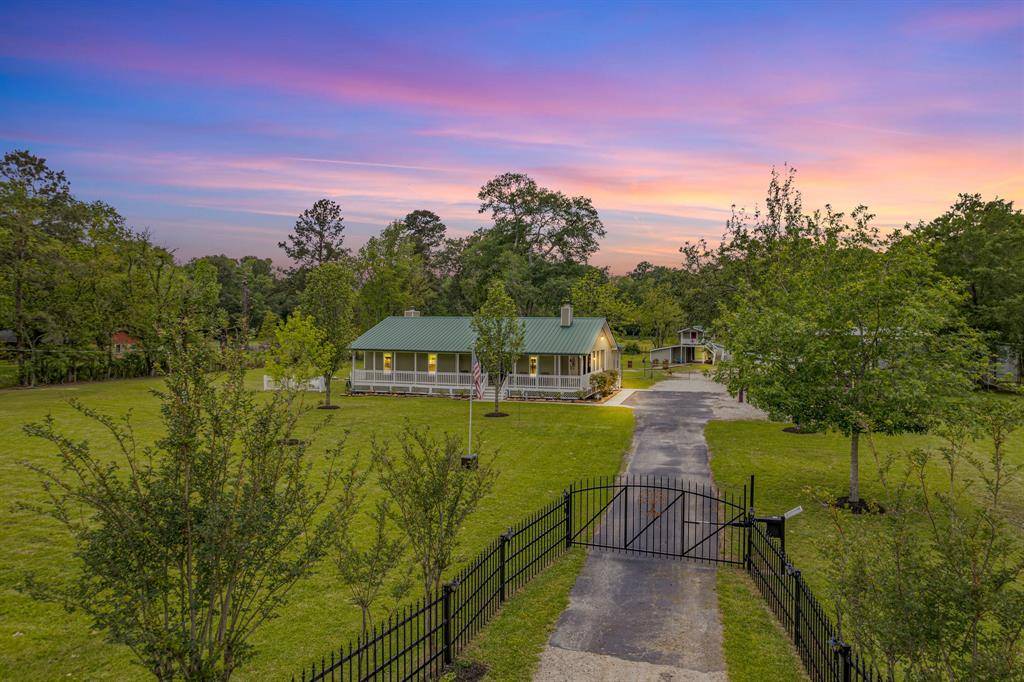 Splendora, TX 77372,28776 FM 2090 RD