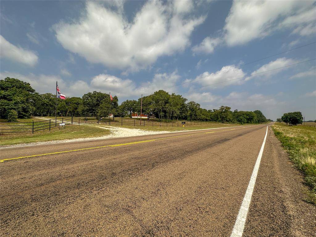 Buffalo, TX 75831,1362 US HWY 75 S