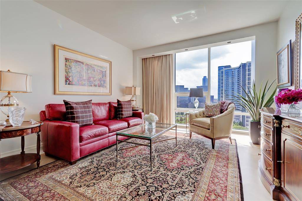 Houston, TX 77056,5100 San Felipe ST #155E