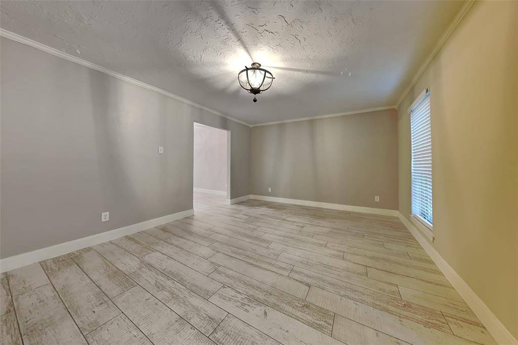 The Woodlands, TX 77381,34 E Wandering Oak DR