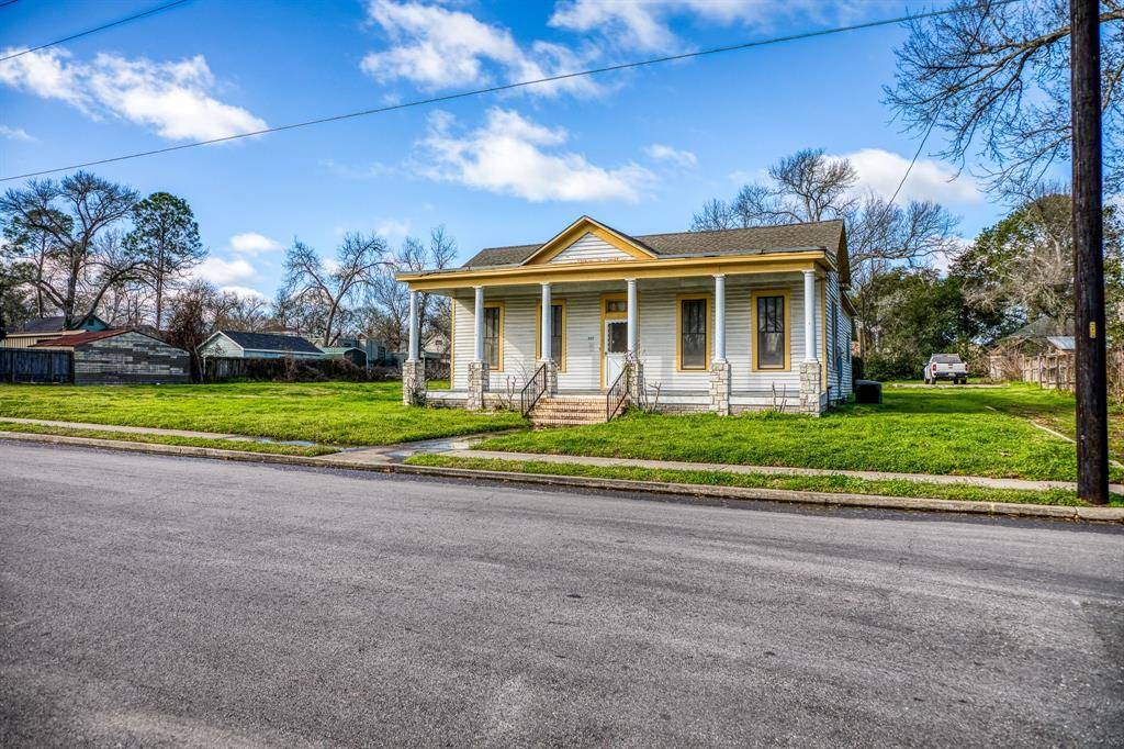 Brenham, TX 77833,307 Ross ST