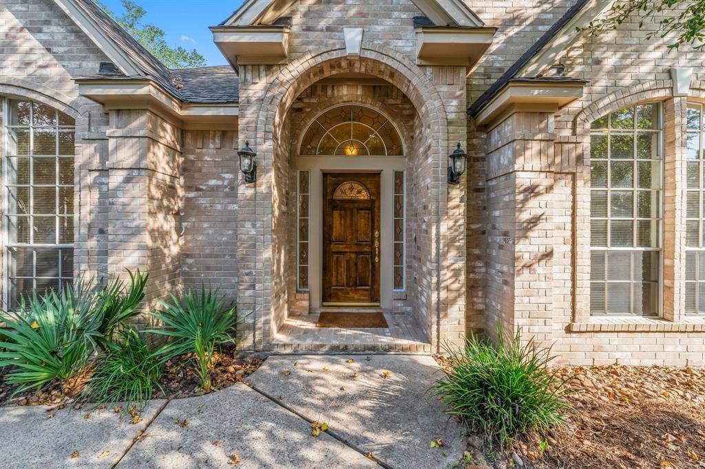 The Woodlands, TX 77381,38 E Sunny Slope CIR